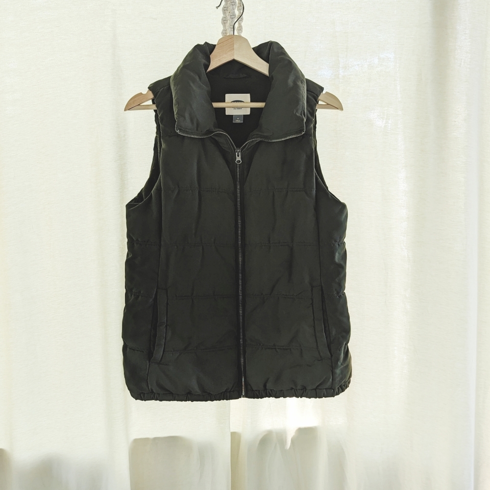 Old Navy Green Puffer Vest